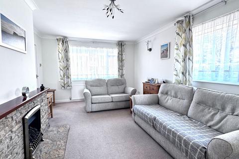3 bedroom detached house for sale, Moor Park Road, Kingskerswell, TQ12