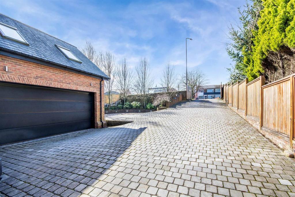 Garage &amp; Driveway