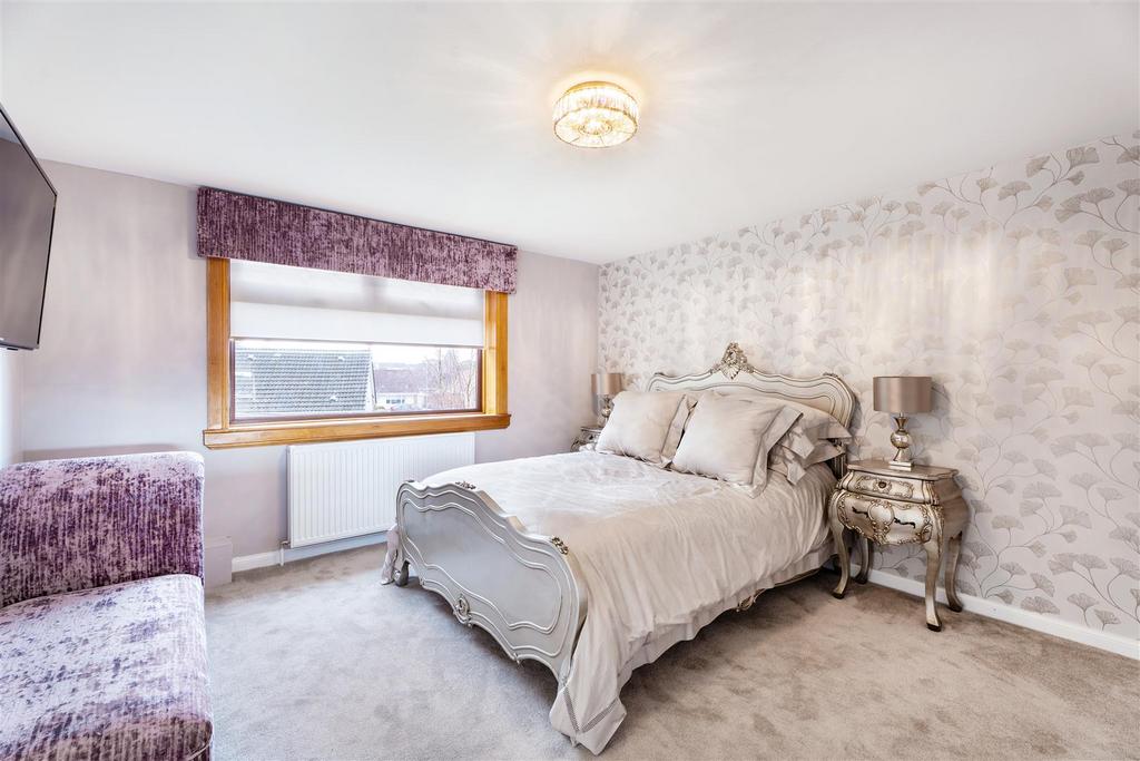 Main bedroom1
