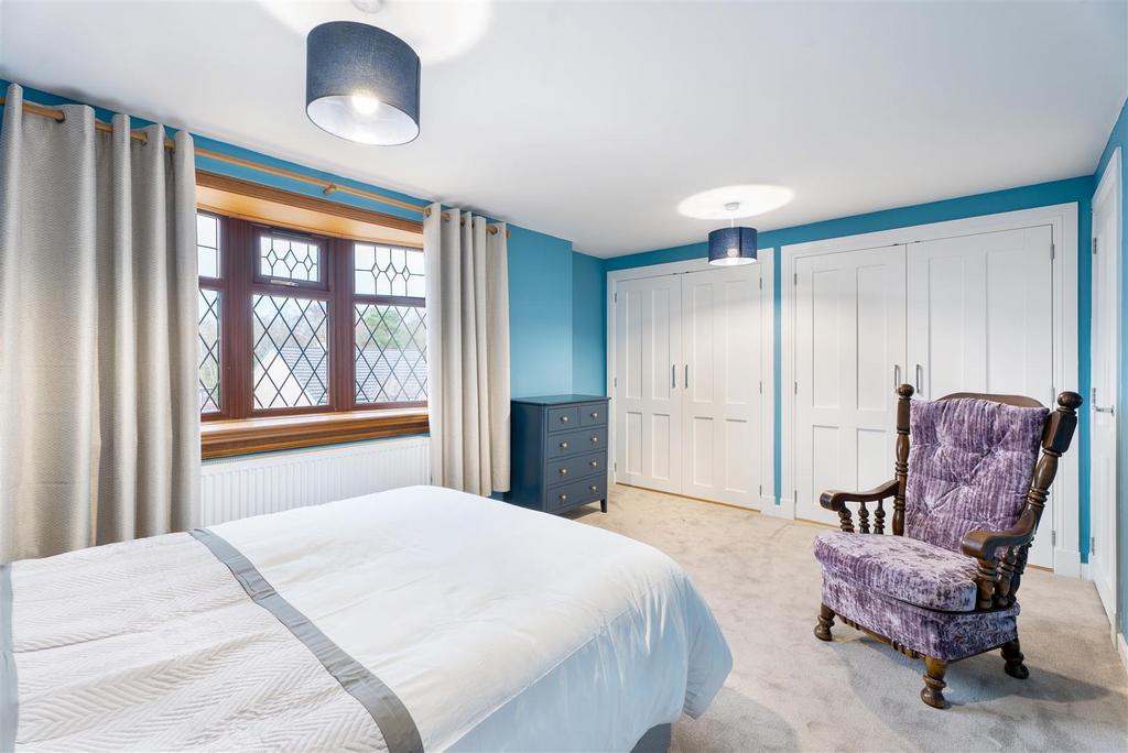 2nd bedroom2