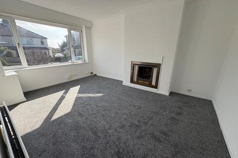 undefined, Greenton Crescent, Queensbury