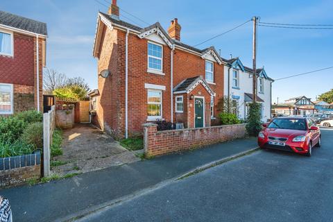 undefined, Haselbury Road, Totton, Southampton, Hampshire, SO40