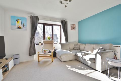 2 bedroom apartment for sale, Barkus Way, Stokenchurch