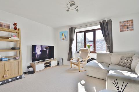 2 bedroom apartment for sale, Barkus Way, Stokenchurch