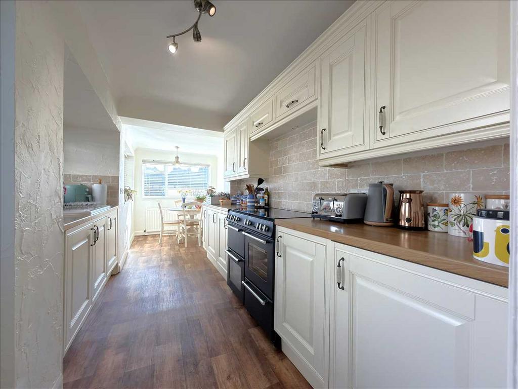 Kitchen / Diner