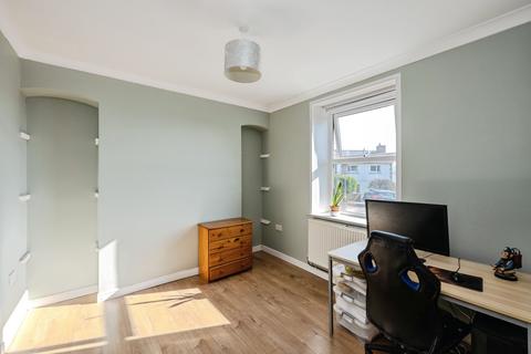 2 bedroom semi-detached house for sale, Heol Y Meinciau, Llanelli, SA15