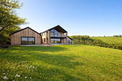 5 bedroom detached house for sale, Hackworthy Lane, Nadderwater, Exeter