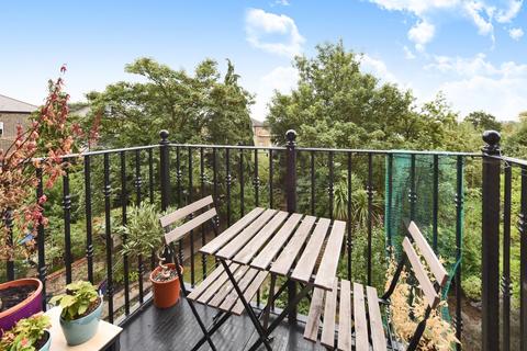2 bedroom flat to rent, St. Cuthberts Road, Kilburn, London, NW2