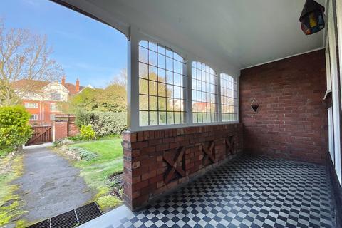 4 bedroom detached house for sale, Hesketh Road, Southport PR9
