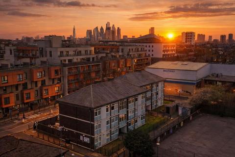 Bishops Way, Bethnal Green