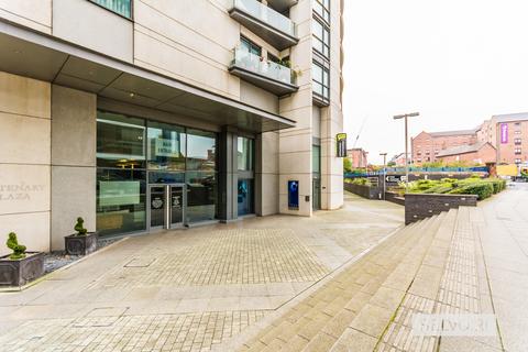 2 bedroom flat to rent, Centenary Plaza, 18 Holliday Street, Birmingham B1 1TH
