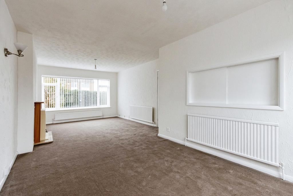 House in Leeds, Monkswood, West Yorkshire - View 3