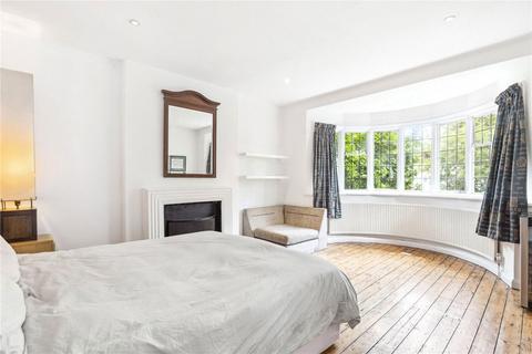 3 bedroom flat for sale, Aylestone Avenue, London NW6