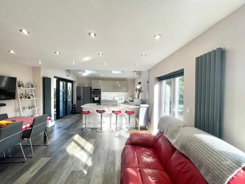 Living kitchen