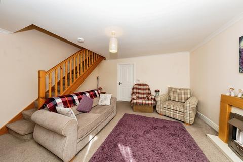 undefined, Clos Griffith Jones, Carmarthen SA33