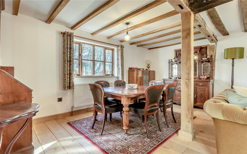 Living/Dining Room