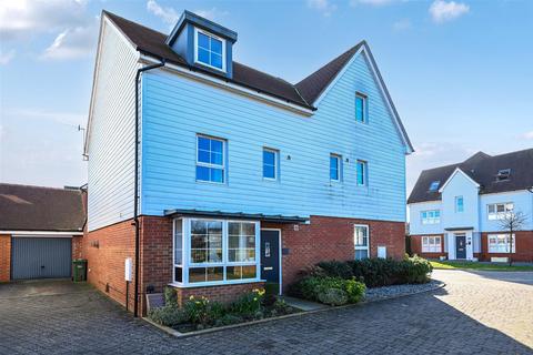 4 bedroom house for sale, Well Wish Drive, Bexhill-On-Sea