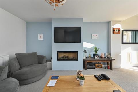 4 bedroom house for sale, Well Wish Drive, Bexhill-On-Sea