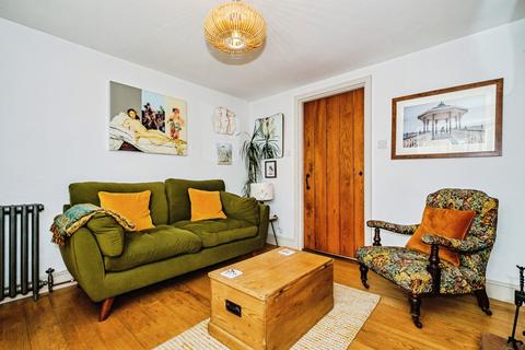 1 bedroom terraced house for sale, Sir Georges Place, Steyning, West Sussex, BN44