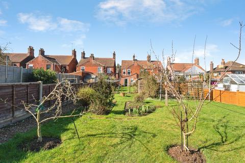 2 bedroom semi-detached house for sale, Queens Road, Fakenham