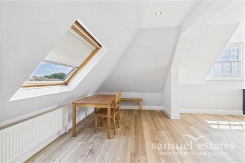 1 bedroom apartment to rent, Streatham High Road, London, SW16