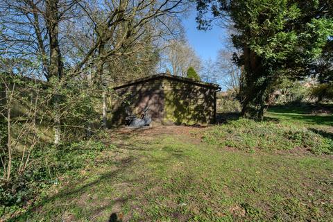 undefined, Ivy Cross, Shaftesbury