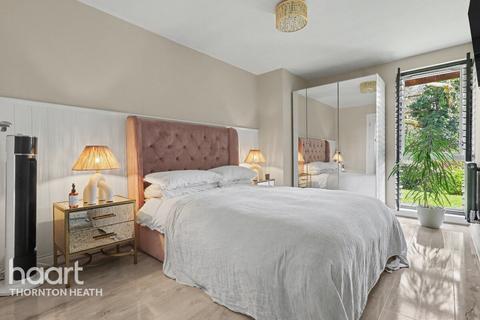 2 bedroom apartment for sale, Chalfont Road, London