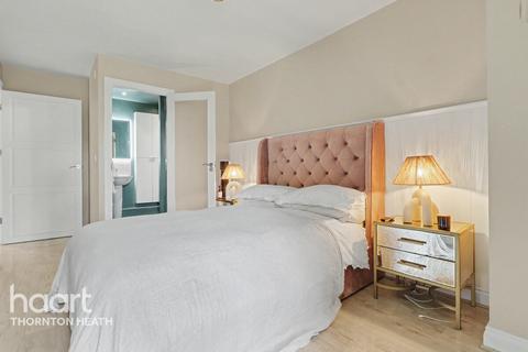 2 bedroom apartment for sale, Chalfont Road, London
