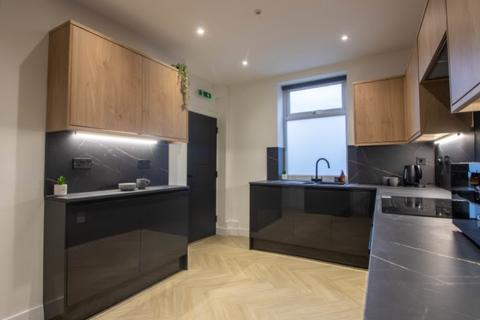 1 bedroom in a flat share to rent, Room 1 44 Chilwell Road, Beeston, Nottingham