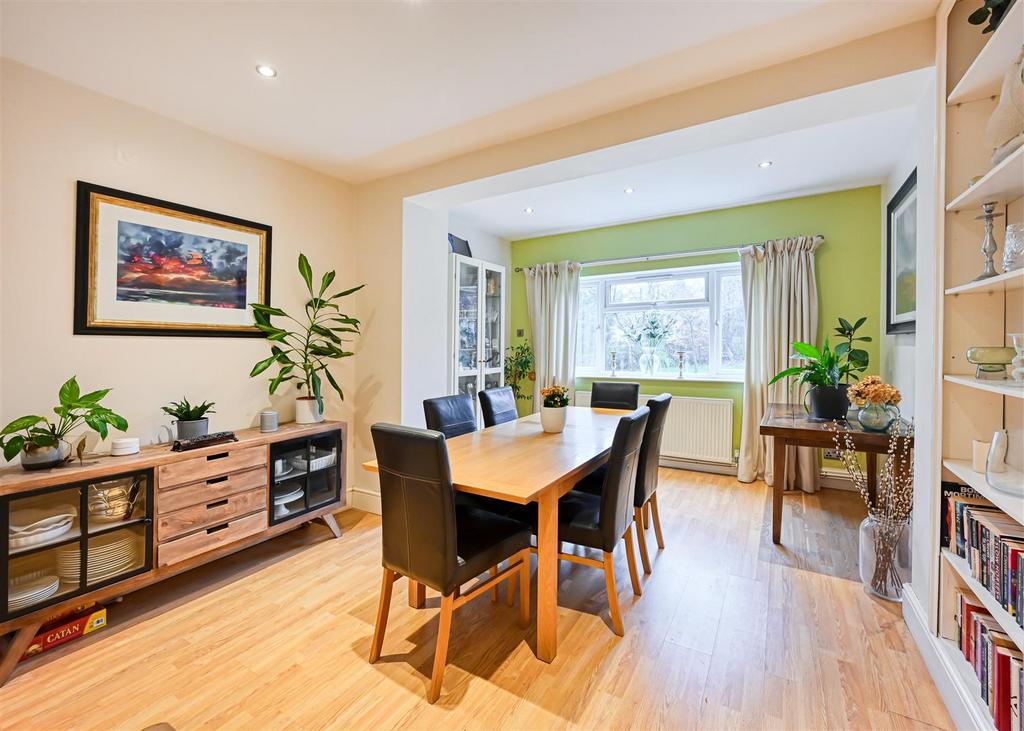 1 Whitehouse Avenue-04.jpg