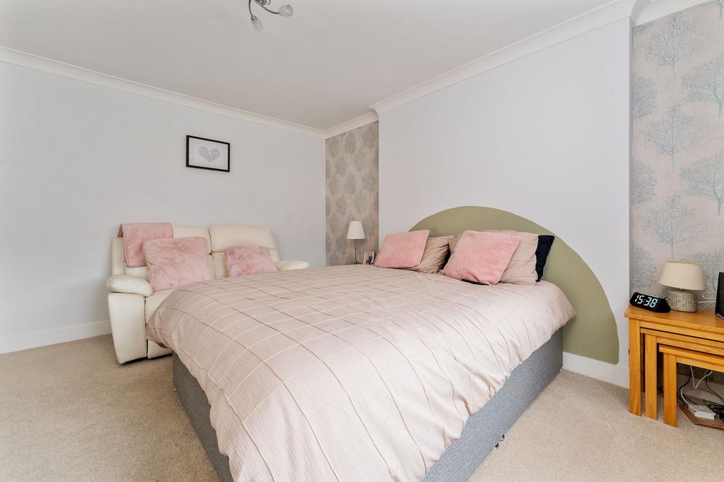 Bedroom 4/Lounge