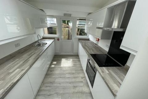 undefined, 64 Lipson Road