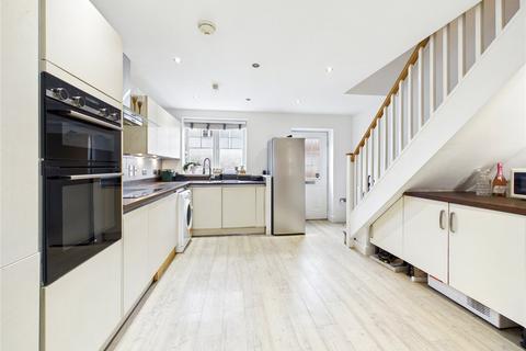 5 bedroom terraced house for sale, Rowhedge Wharf Road, Rowhedge, Colchester, Essex, CO5