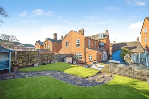 4 bedroom semi-detached house for sale, Gippeswyk Road, IPSWICH