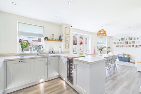 4 bedroom detached house for sale, Watergrove Close, Peterborough PE7