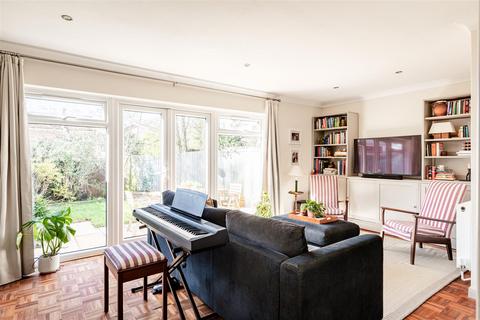 undefined, Barnmead, Haywards Heath