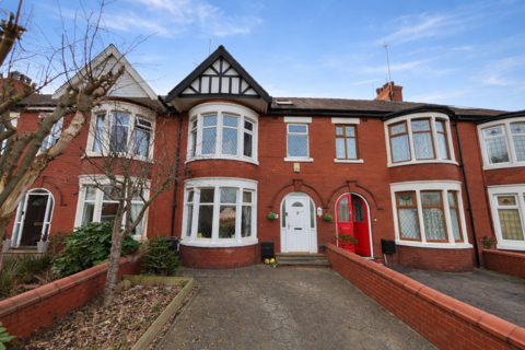 4 bedroom terraced house for sale, West Park Drive, Stanley Park FY3