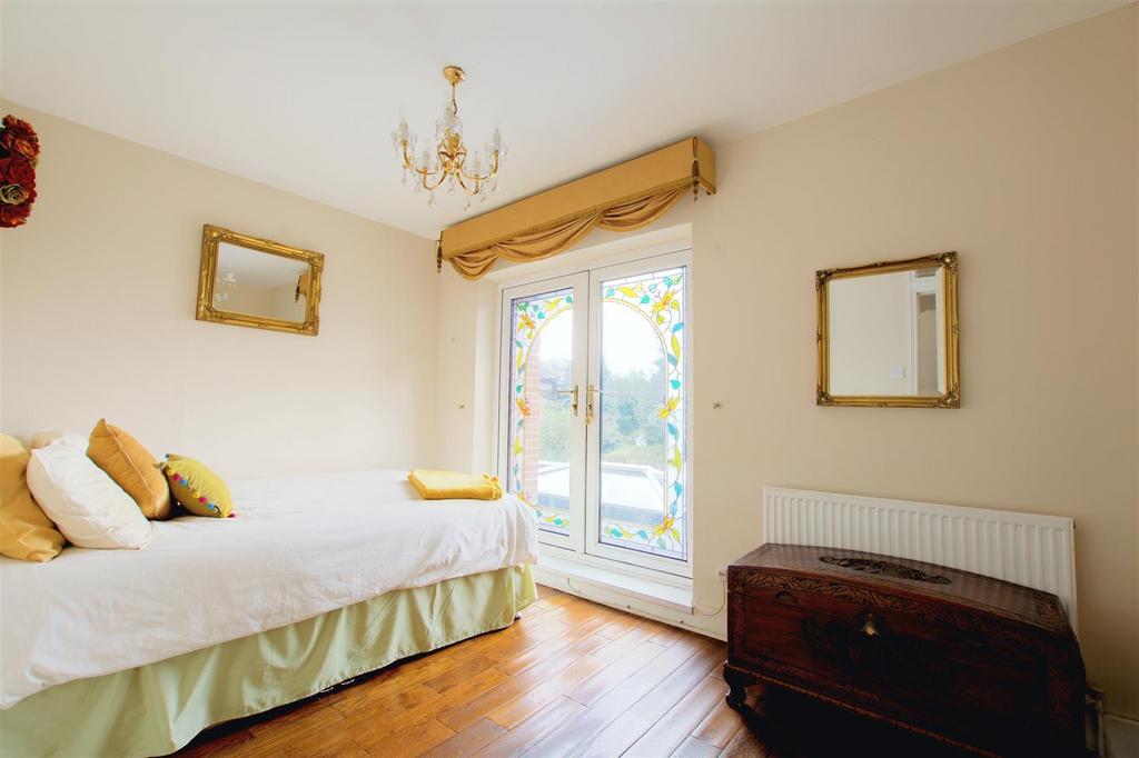 66 wilsthorpe bed 3.jpg