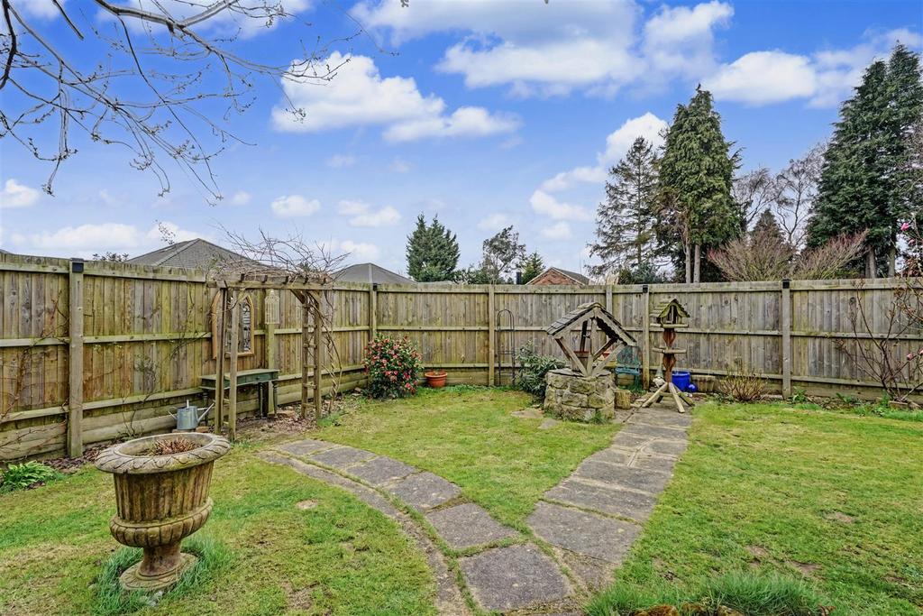 Garden 1 4.jpeg
