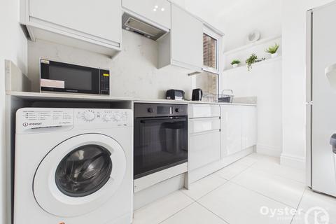 1 bedroom flat to rent, Bowes Road, London, N11