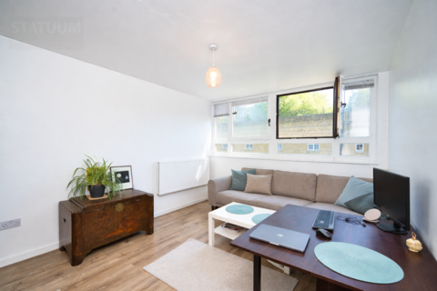 undefined, Crondall Court, St. John'S Estate, Old St, Hoxton, London, London, N1
