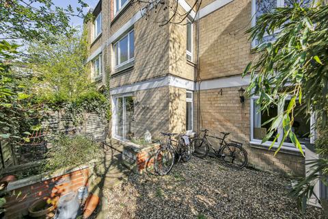 2 bedroom apartment for sale, Burder Close, London, N1