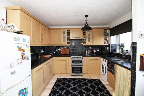 3 bedroom terraced house for sale, Church Road, Thornton-Cleveleys, FY5