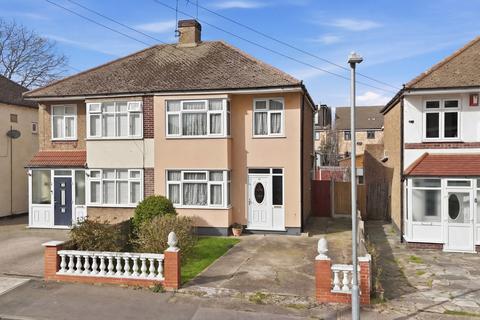 undefined, Stanford Gardens, Aveley RM15