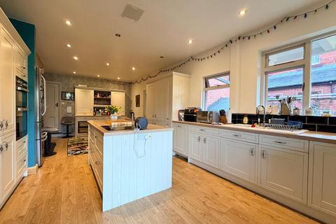 undefined, Stepney Road, Scarborough, YO12
