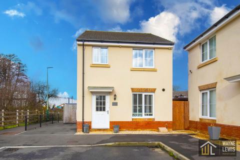 3 bedroom semi-detached house for sale, Waun Draw, Caerphilly, CF83 3SL