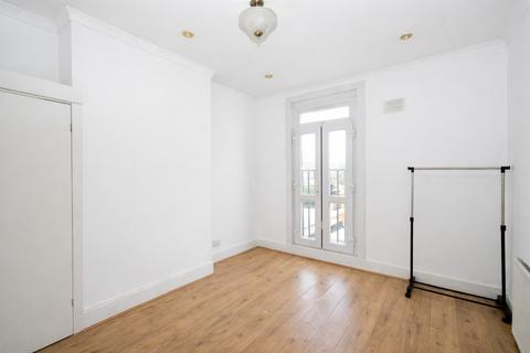 undefined, Browning Road, London, E12