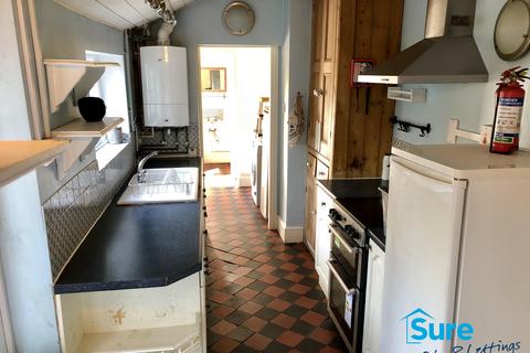 1 bedroom in a house share to rent, Metchley Lane, Harborne. B17