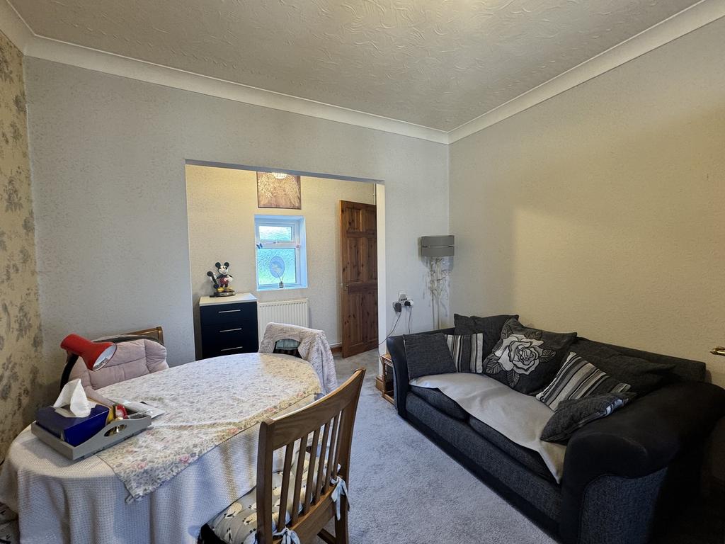 Living/Dining Room