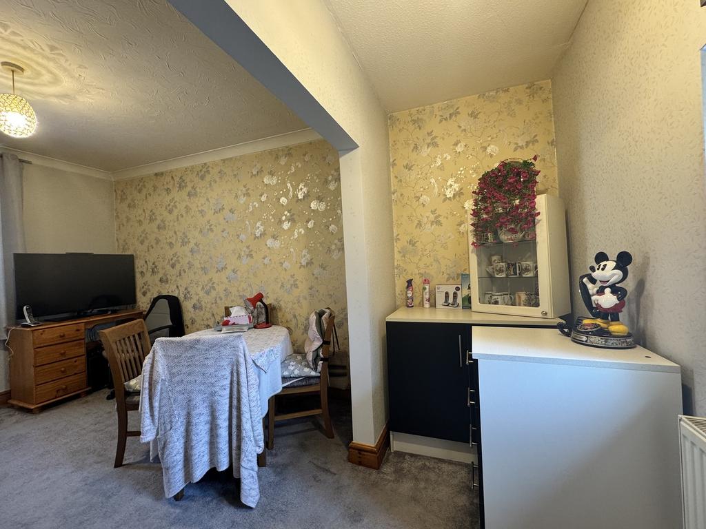 Living/Dining Room